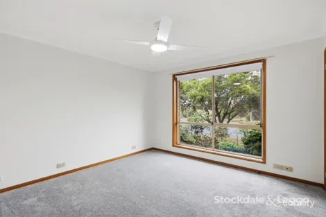 Property photo of 2 Steele Court Bacchus Marsh VIC 3340
