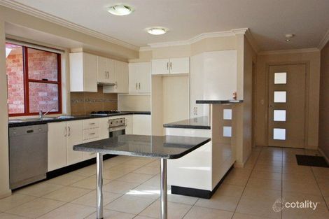 Property photo of 2/10 Lambs Avenue Armidale NSW 2350