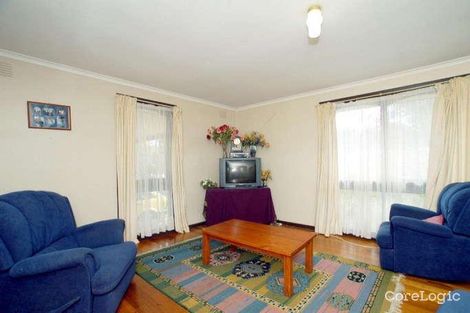 Property photo of 27 Landstrom Quadrant Kilsyth VIC 3137
