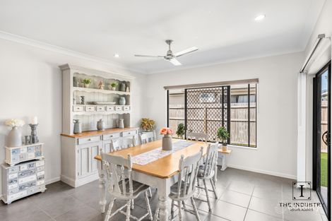 Property photo of 8 Durham Vista Smithfield QLD 4878