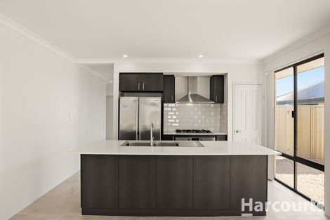 25 Orelia St, Madora Bay, WA 6210