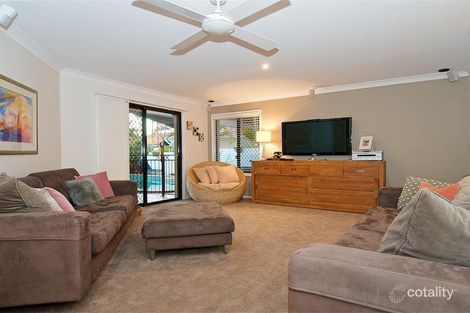 Property photo of 6 Shoreham Chase Arundel QLD 4214