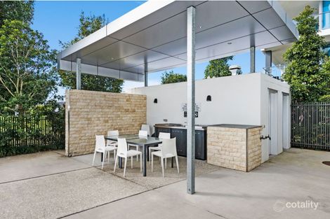 Property photo of 107/3 Compass Drive Biggera Waters QLD 4216