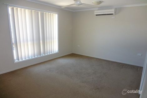 Property photo of 2/19 Wicks Street New Auckland QLD 4680