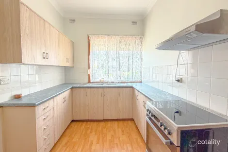 Property photo of 33 Links Avenue Cabramatta NSW 2166