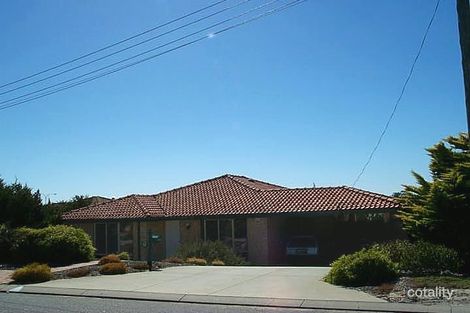 Property photo of 21 Bridgedale Close Beldon WA 6027