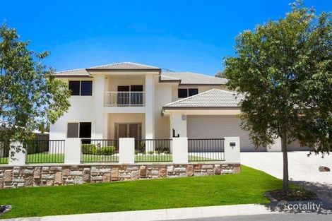 5 Ashburton Pl, Wakerley, QLD 4154