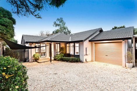 2/15 Alexander St, Montmorency, VIC 3094