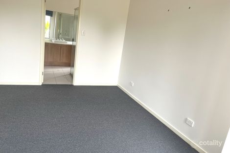 Property photo of 20 Overlander Way Smithfield SA 5114