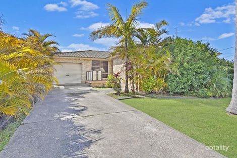 14 Chisholm Ave, Lake Munmorah, NSW 2259