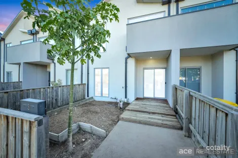 3/64 Bladin St, Laverton, VIC 3028