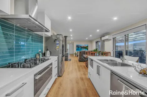 Property photo of 17 Heron Crescent Midway Point TAS 7171
