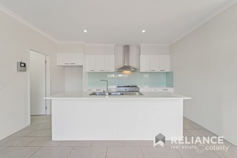 Property photo of 43 Martaban Crescent Point Cook VIC 3030