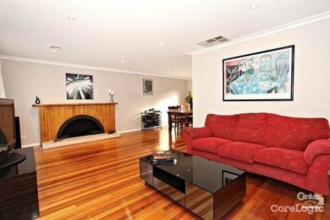 Property photo of 5 Willy Court Dingley Village VIC 3172