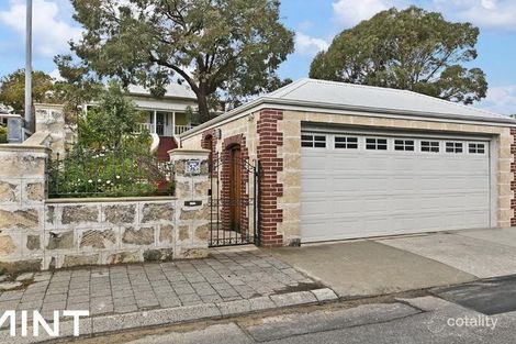 52 Attfield St, Fremantle, WA 6160