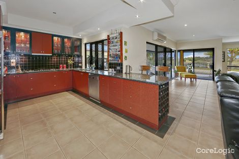 Property photo of 198 Barolin Esplanade Coral Cove QLD 4670