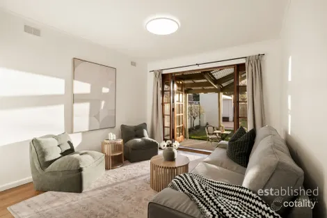 Property photo of 6 Fitzpatrick Drive Altona Meadows VIC 3028