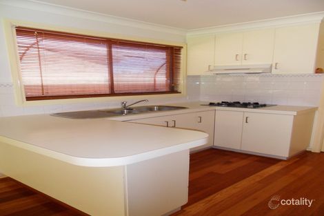 Property photo of 34 Karoom Drive Glenfield Park NSW 2650