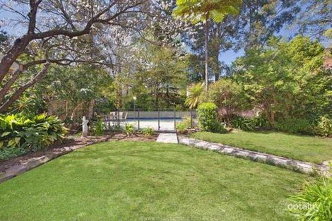 Property photo of 8 Dorset Drive St Ives NSW 2075