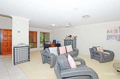 Property photo of 6 Rosedale Drive Wondunna QLD 4655