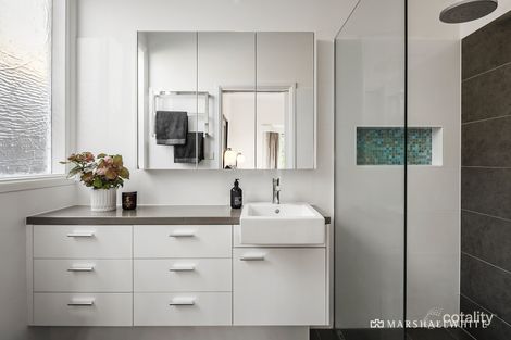 Property photo of 20 Grosvenor Parade Balwyn VIC 3103
