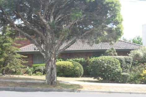 10 Golden Way, Bulleen, VIC 3105