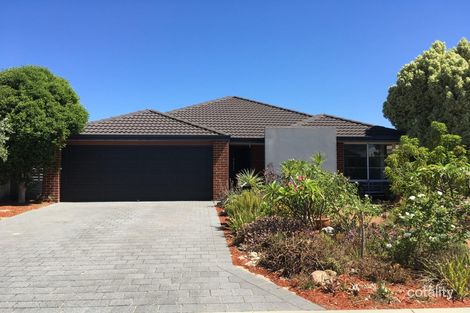 25 Sessilis Cres, Wattle Grove, WA 6107
