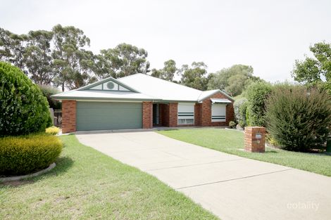 7 Nathan Pl, Kooringal, NSW 2650