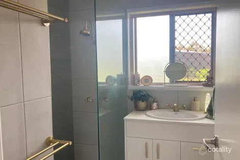 Property photo of 6 Samantha Court Deception Bay QLD 4508