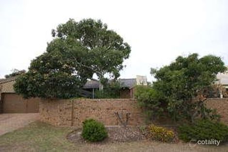 Property photo of 14 Bluelake Court Tennyson SA 5022
