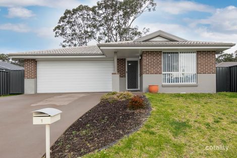 Property photo of 1 Van Stappen Road Wadalba NSW 2259