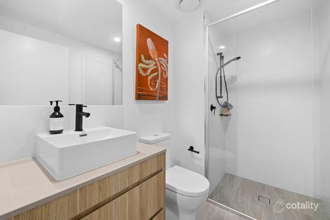 Property photo of 2701/77 Bride Street Wynnum QLD 4178
