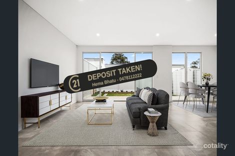 Property photo of 3 Deluxe Circuit Norwest NSW 2153