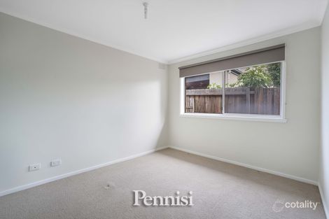 Property photo of 8/130-132 Hoffmans Road Essendon VIC 3040