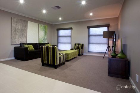 Property photo of 10 Keith Payne Court Loxton SA 5333