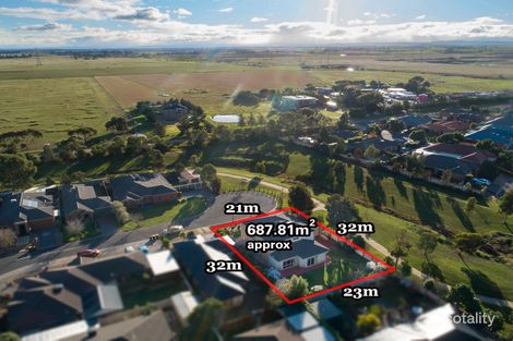 Property photo of 8 Alderstead Place Caroline Springs VIC 3023