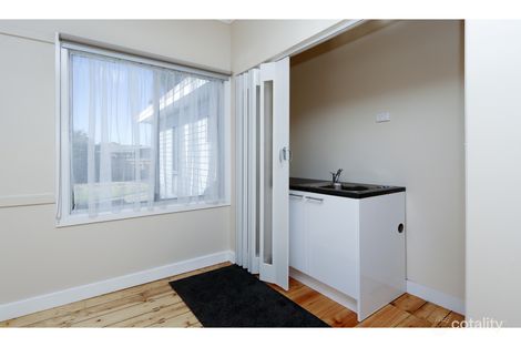 Property photo of 8 Fitzroy Street Sale VIC 3850