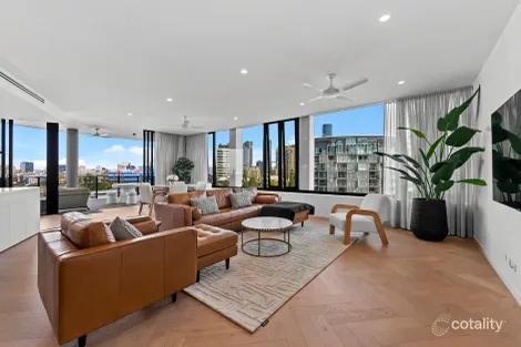 701/20 Castlebar St, Kangaroo Point, QLD 4169