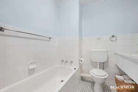 Property photo of 24/8 Giles Street Griffith ACT 2603