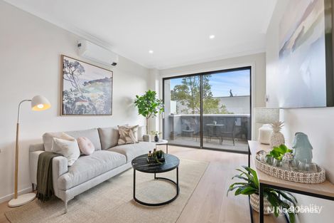 3 Hermes Cl, Mooroolbark, VIC 3138