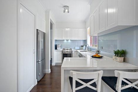Property photo of 2/42 Stewart Terrace Macleod VIC 3085