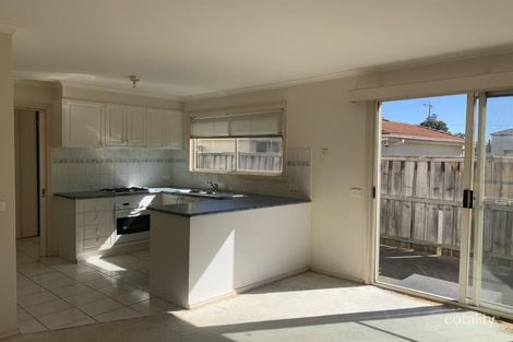 Property photo of 2/5 Fox Street Dandenong VIC 3175