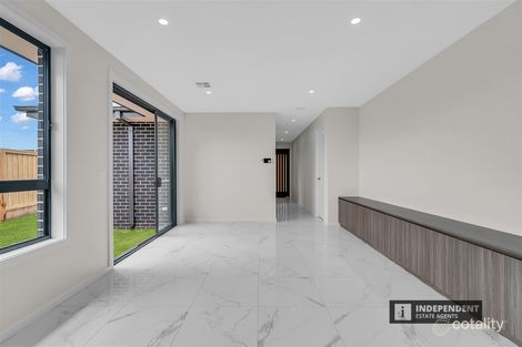 Property photo of 27 Sumac Street Brookfield VIC 3338