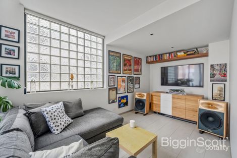 Property photo of 222/539 St Kilda Road Melbourne VIC 3004