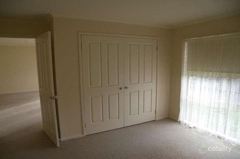 Property photo of 2/5 Lois Court Golden Square VIC 3555
