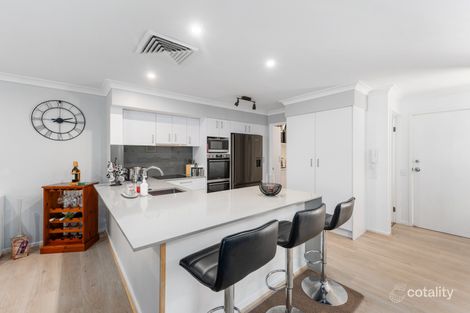 Property photo of 17/23 Santa Barbara Road Hope Island QLD 4212