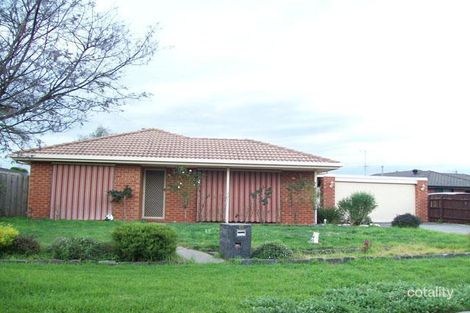 Property photo of 41 Pinnacle Crescent Brookfield VIC 3338