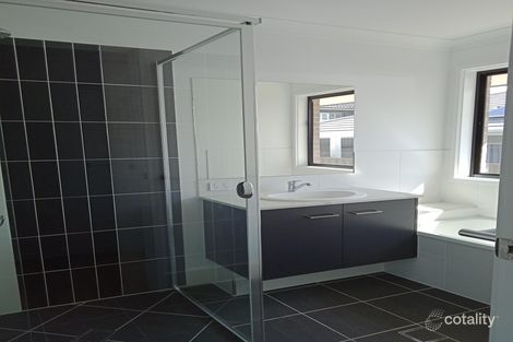 Property photo of 63 Tillage Drive Lochinvar NSW 2321