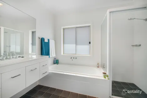 Property photo of 33 Hammond Road Toukley NSW 2263