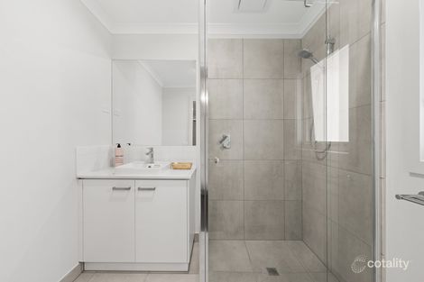 Property photo of 5 Meaford Street Mickleham VIC 3064